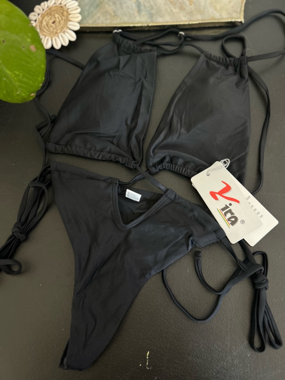Yira one piece black bikini size large